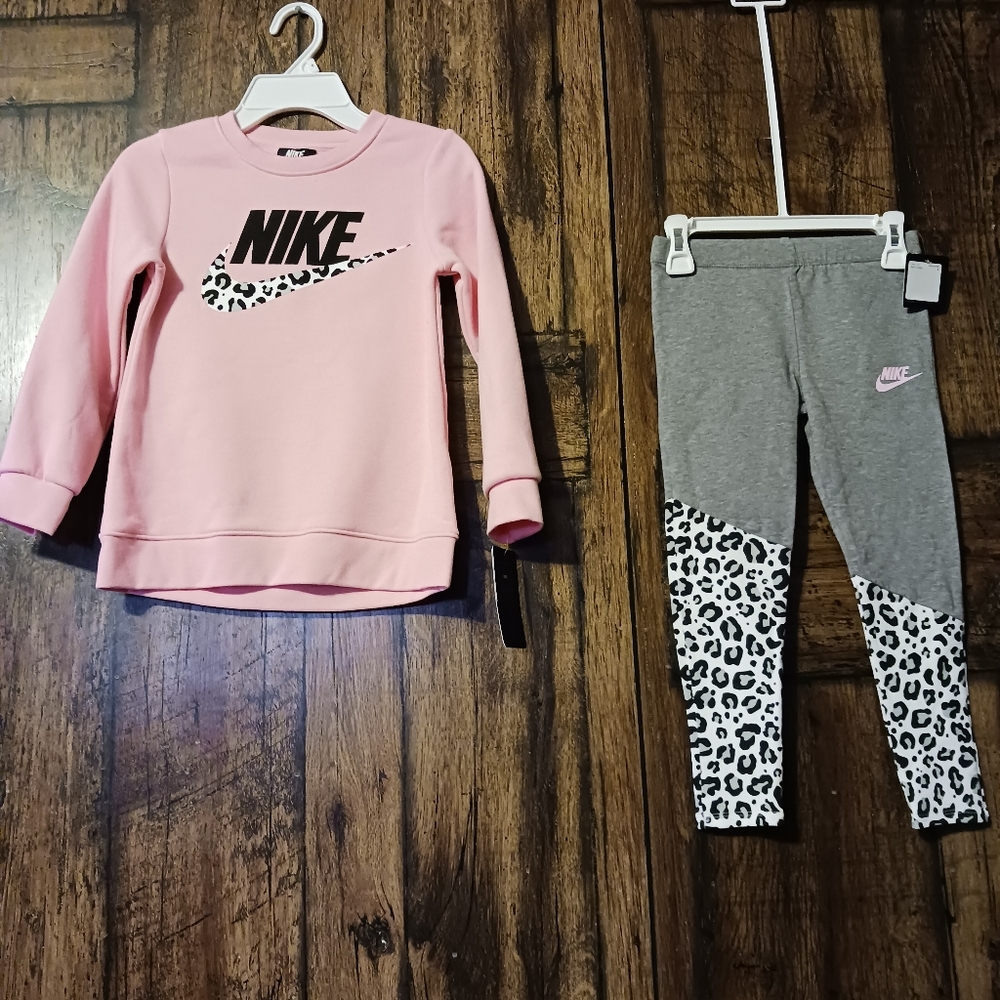 Girls Nike Set
